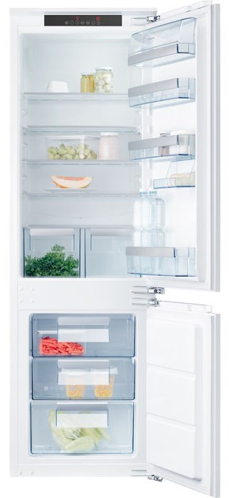 IP057052.jpg Electrolux IK2755BR Kühlschrank rechts – Bild 1