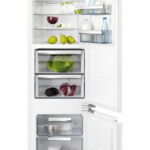 Electrolux IK2705BZL Kühlschrank links