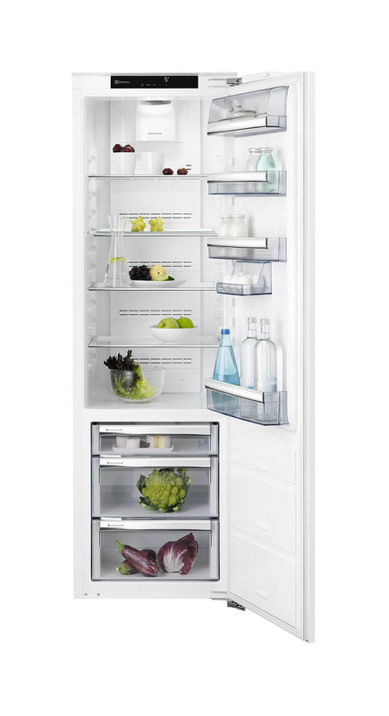 IP324534.jpg Electrolux IK3035CZL Kühlschrank – Bild 1