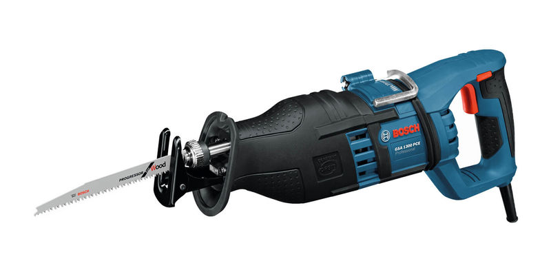 IP329498-1.jpg Bosch Professional GSA 1300 PCE Säbelsäge – Bild 1