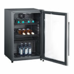 Severin FKS8840 Flaschenkühlschrank Schwarz rechts